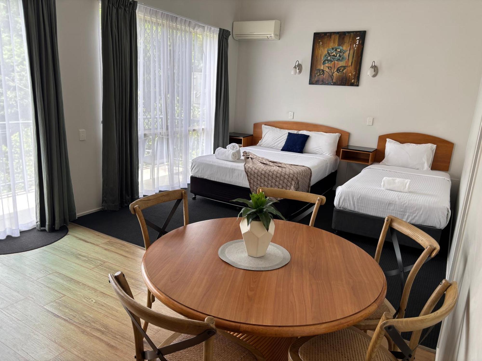 Caboolture Riverlakes Boutique Motel 외부 사진